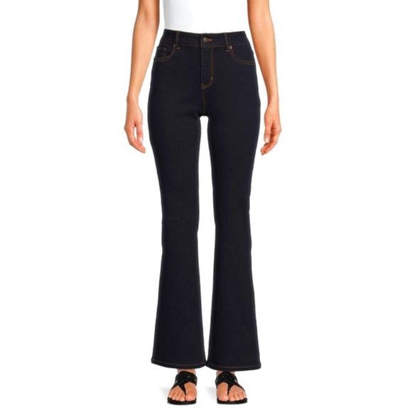 No Boundaries Juniors Mid Rise Bootcut 